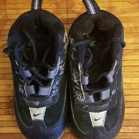 Sneaker boots - Picture 1 of 3